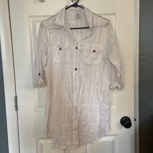 White beach cover up